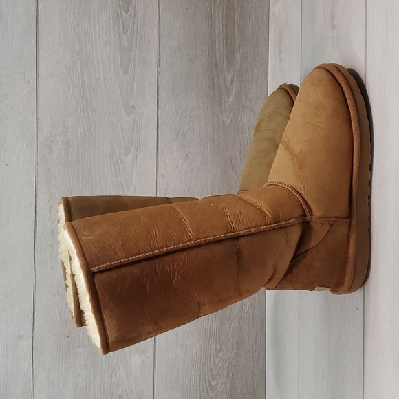 Ugg Australia Women 5804 Classic Tall Sheepskin Leather boots shoes sz 7 - Picture 2 of 15